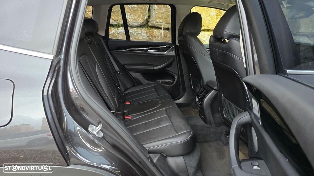 BMW X3 30 e xDrive - 54