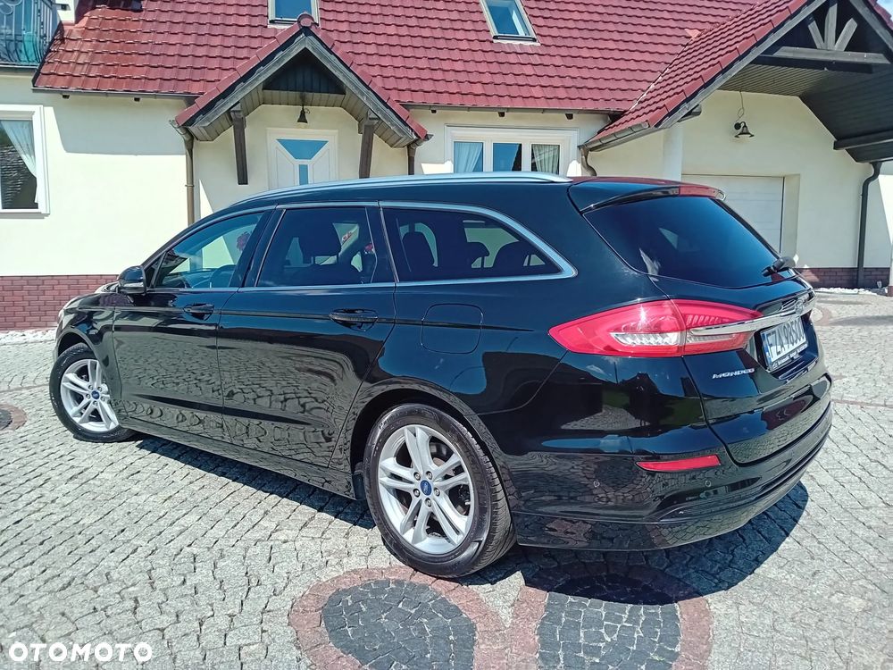 Ford Mondeo 2.0 TDCi Titanium - 19