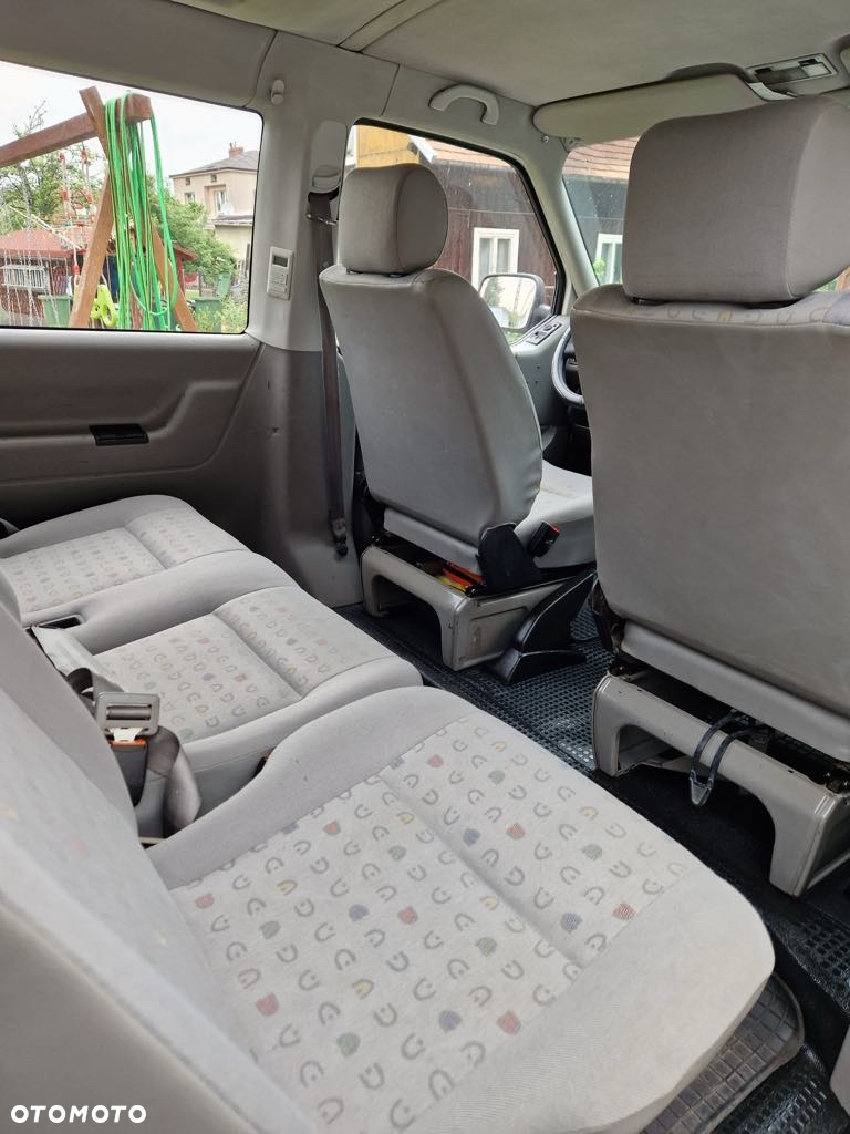 Volkswagen Caravelle TDI Basis - 16