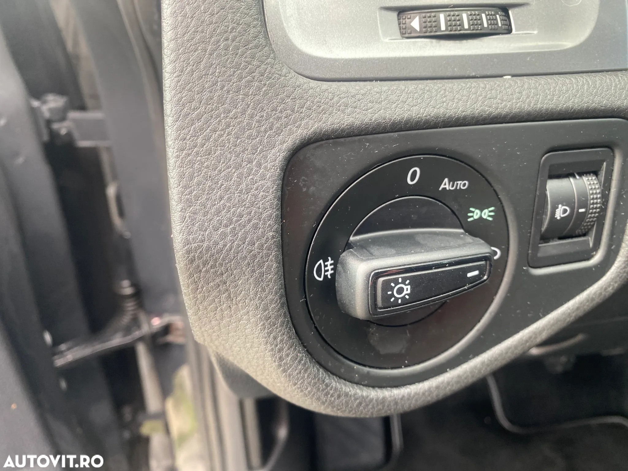 Volkswagen Golf 1.2 TSI BlueMotion Technology Comfortline - 17