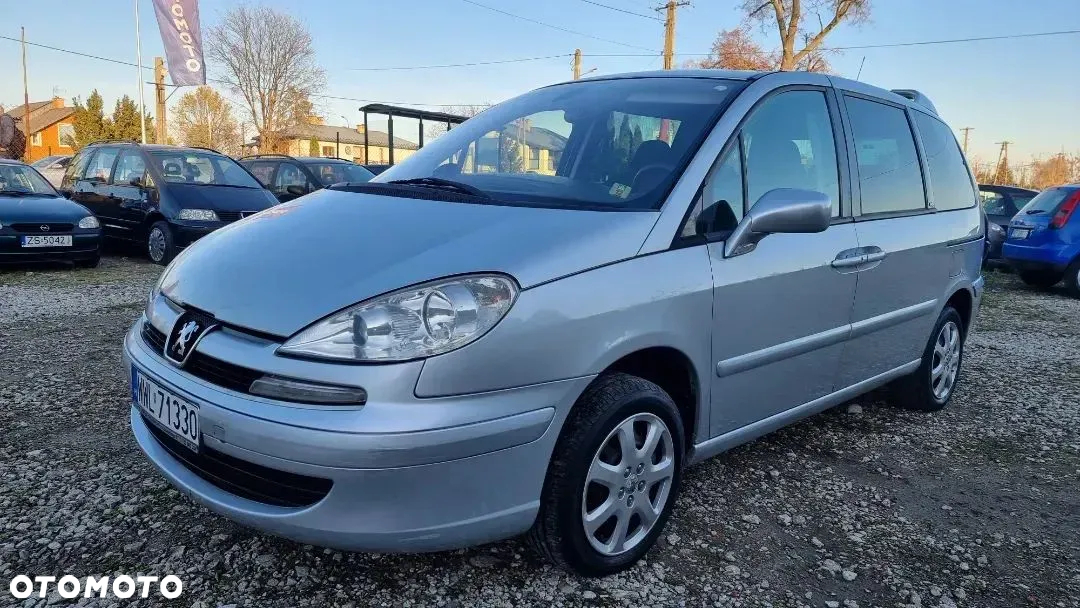 Peugeot 807 2.0 HDi SR - 17