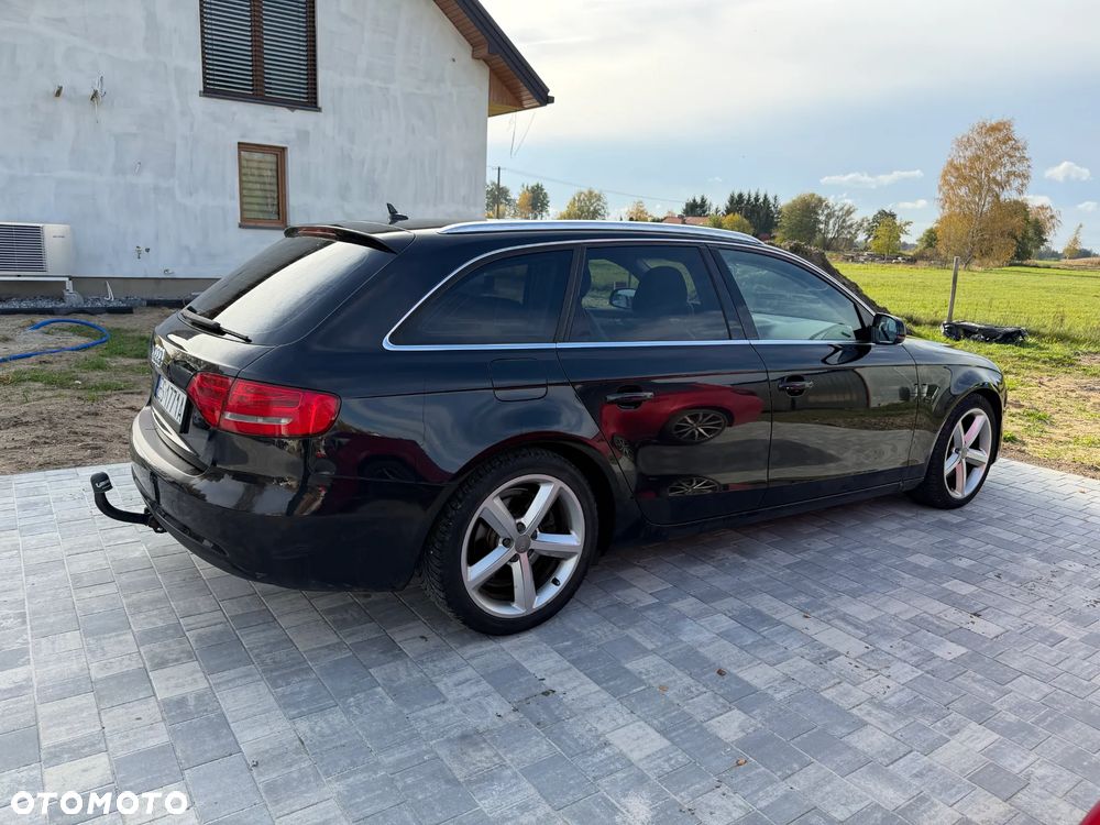 Audi A4 Avant 2012 photo 5