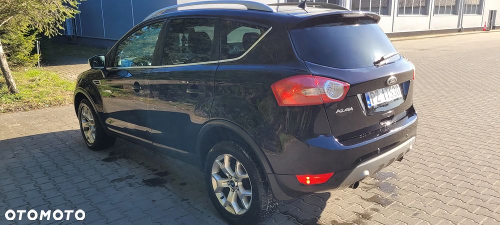 Ford Kuga - 11
