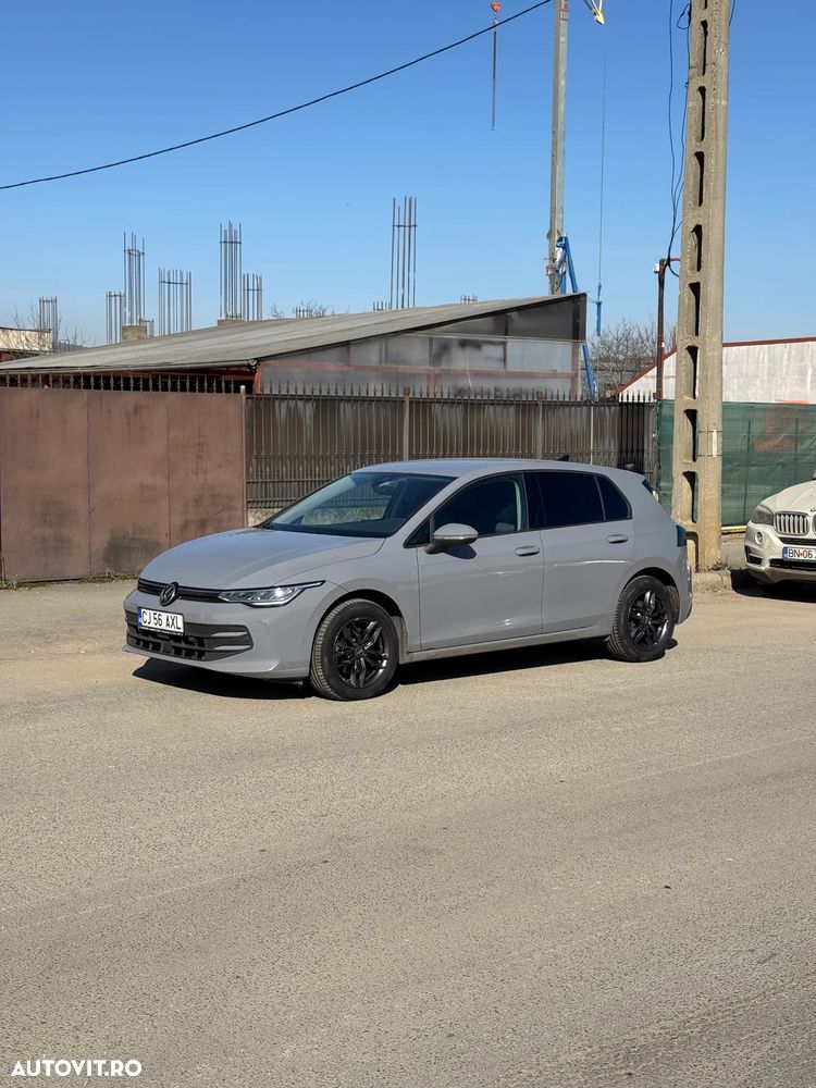 Volkswagen Golf 1.5 eTSI DSG MHEV Advanced - 6