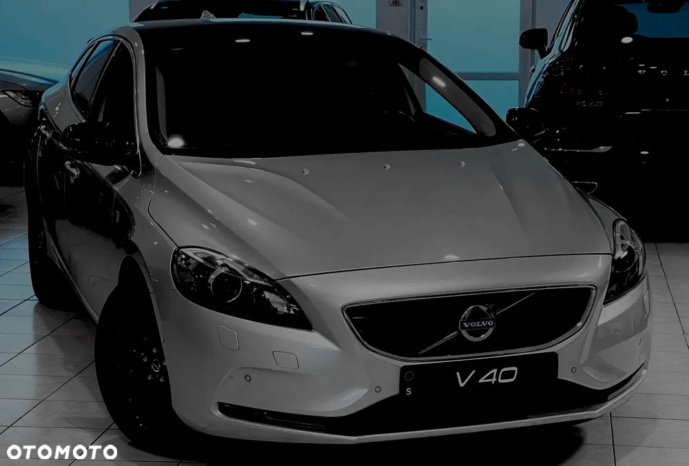 Volvo V40 - 2