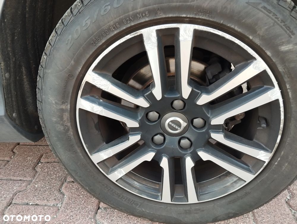 Volvo V40 Cross Country D2 Drive-E SCR Momentum - 20