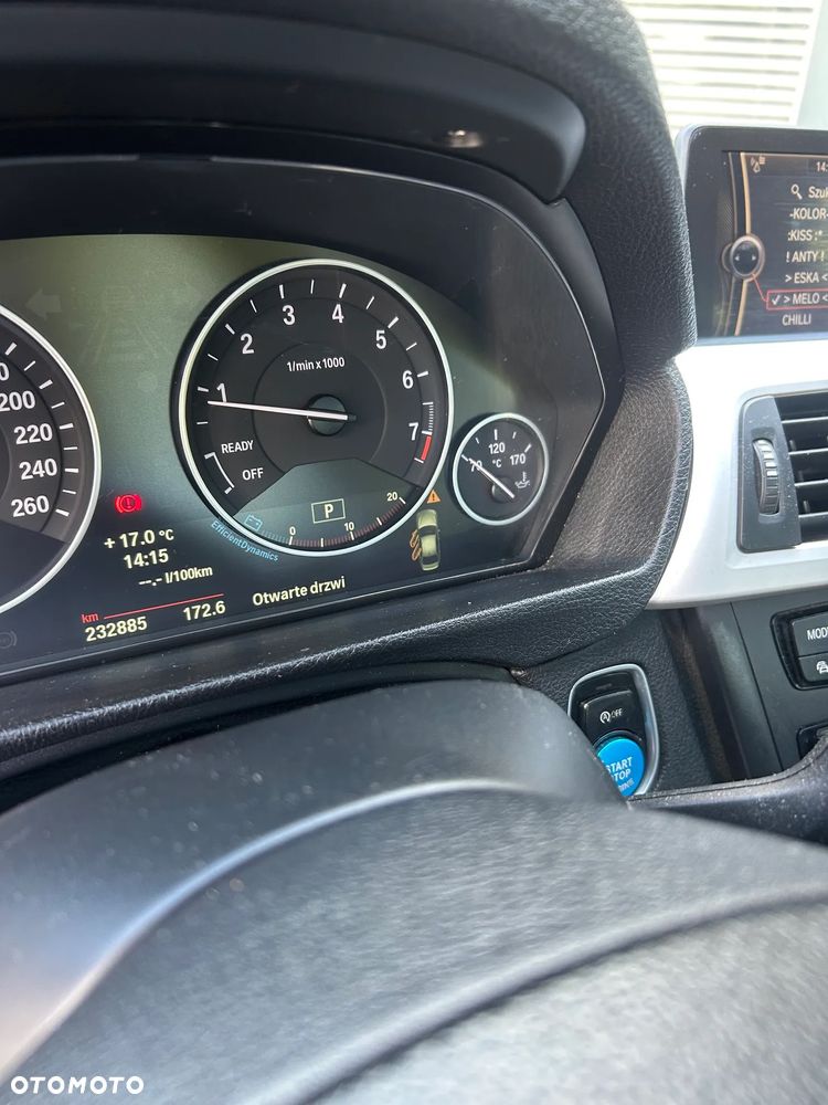 BMW Seria 3 328i - 4
