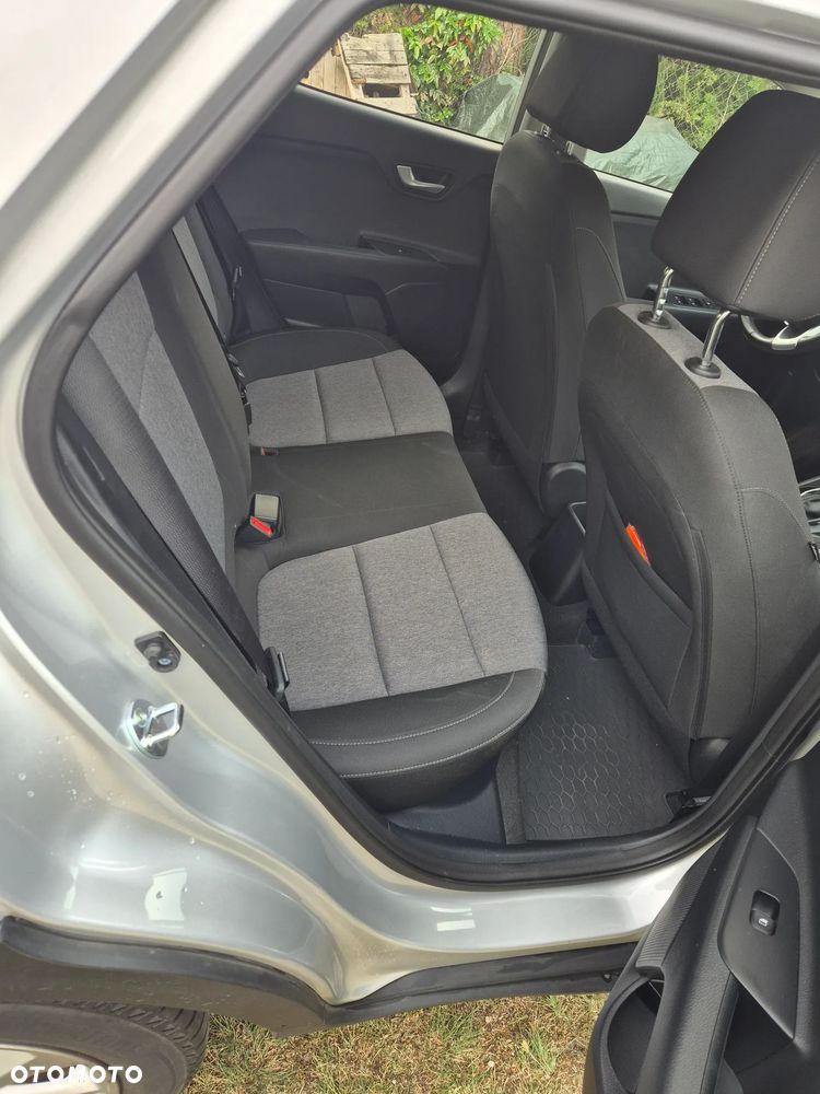 Kia Stonic - 10