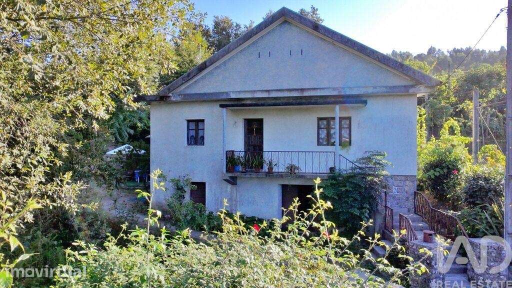 Casa / Villa T4 em Aldão de 310,00 m2 - Grande imagem: 4/28