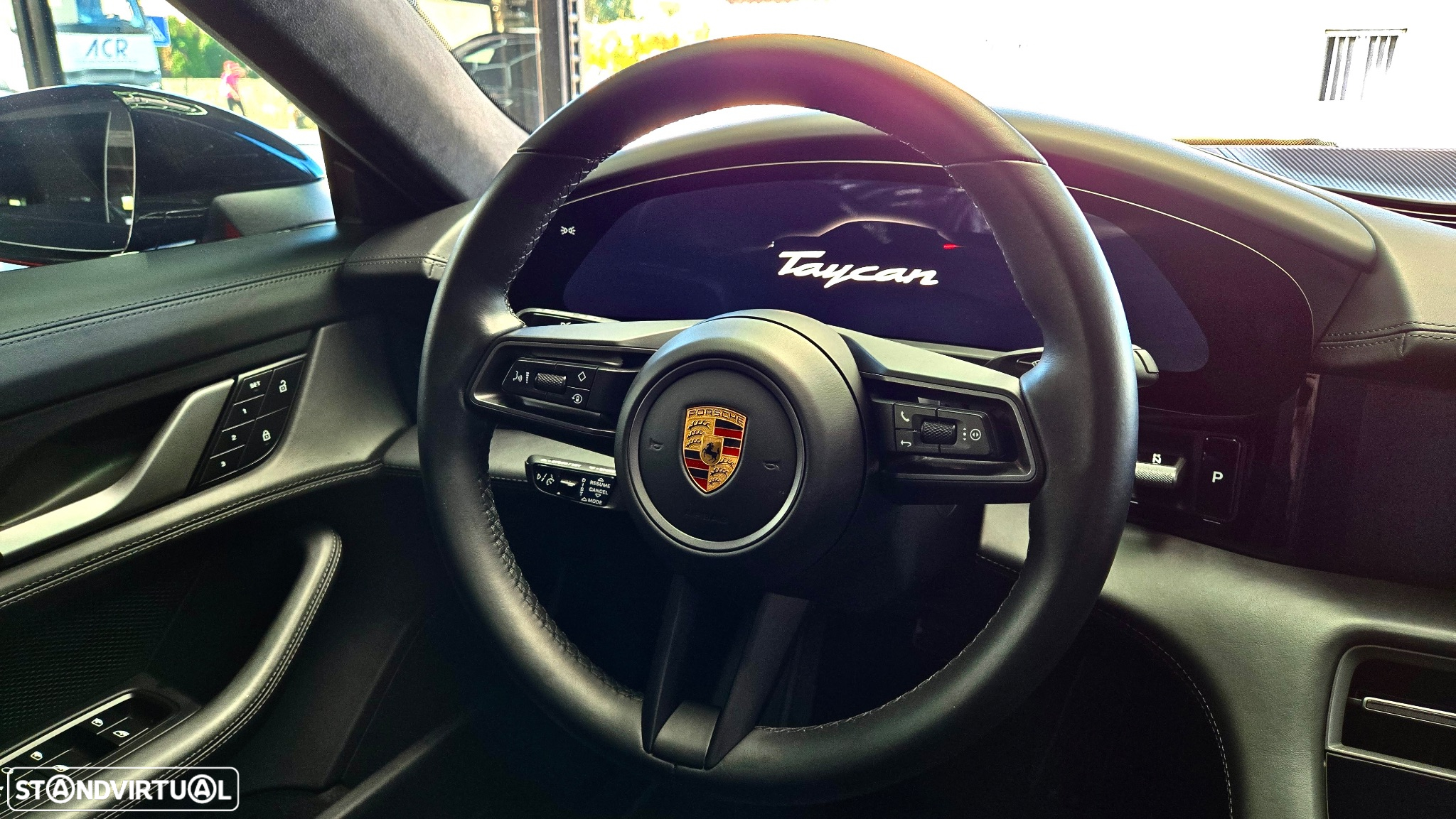 Porsche Taycan Cross Turismo Turbo - 13