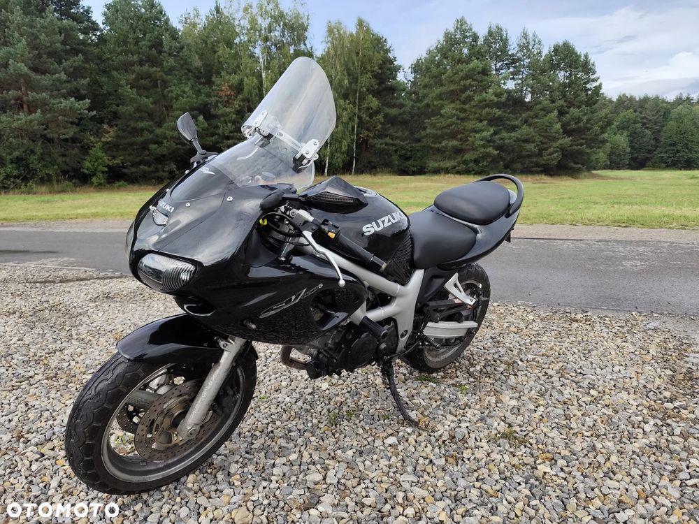 Suzuki SV - 15