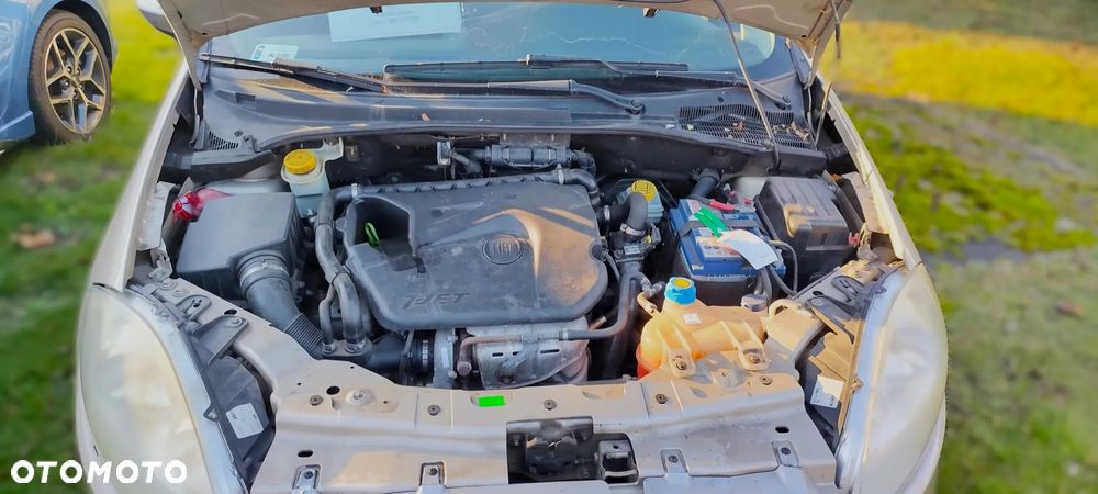 Fiat Linea 1.4 T-Jet 16V Dynamic - 13