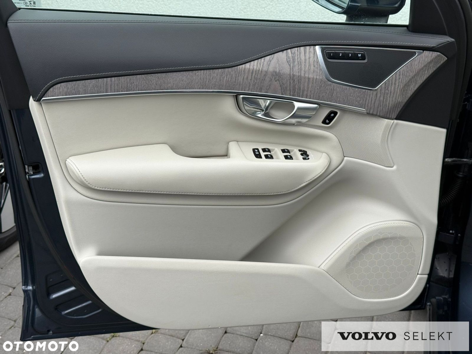 Volvo XC 90 - 14