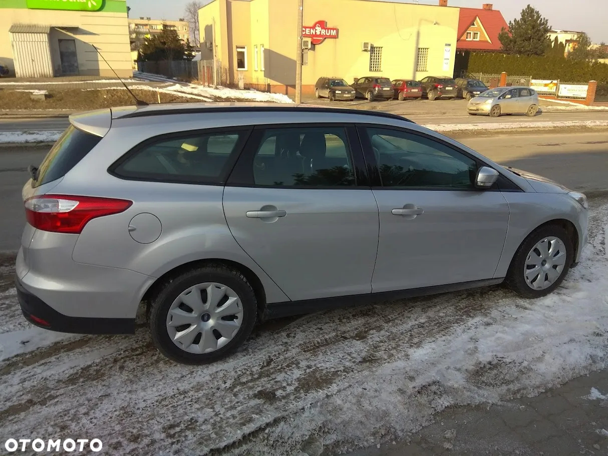 Ford Focus 1.6 TDCi Trend - 4