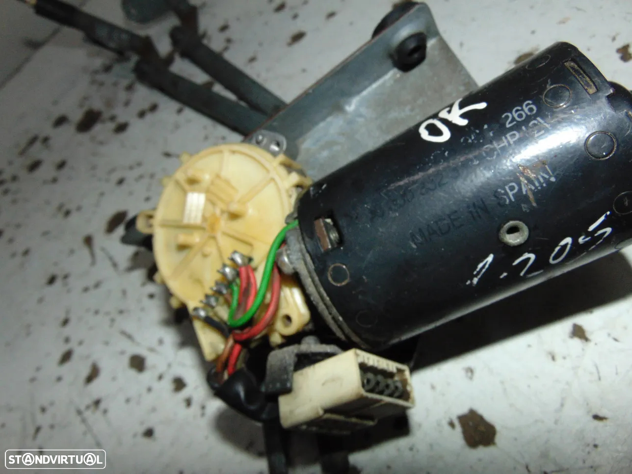 Peugeot 205 motor limpa vidros - 4