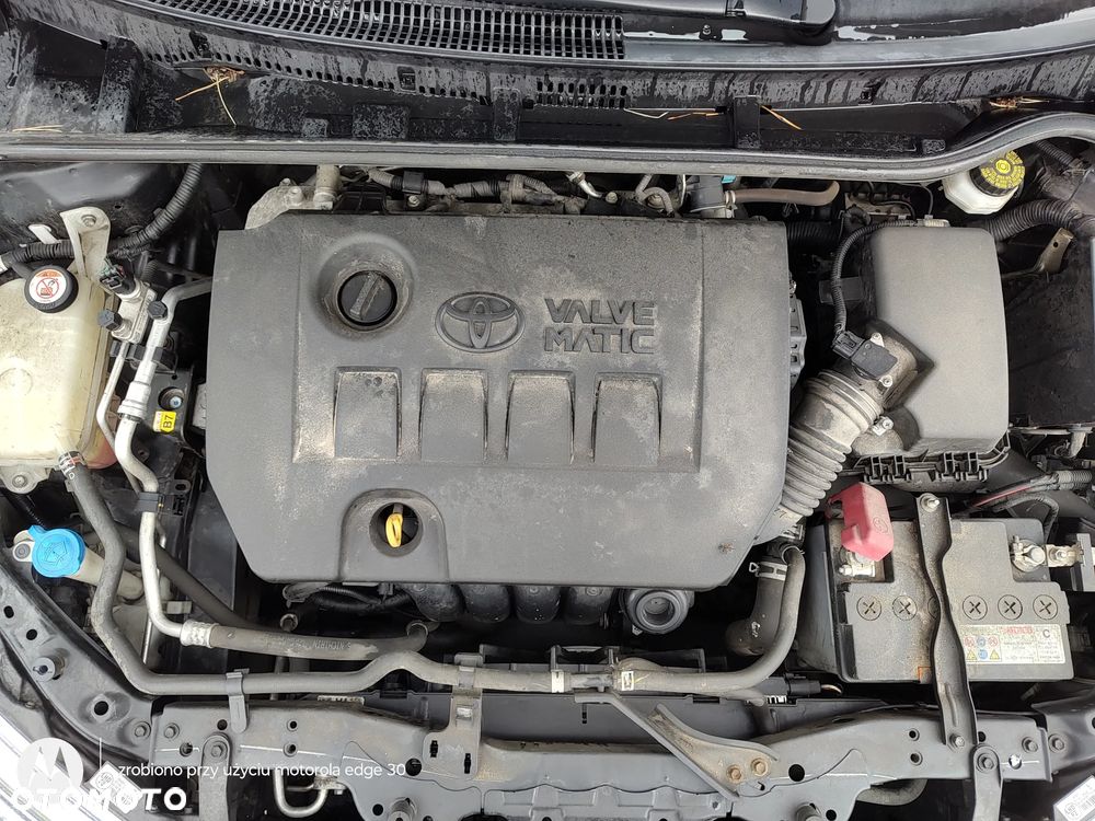 Toyota Corolla 1.6 Comfort - 16