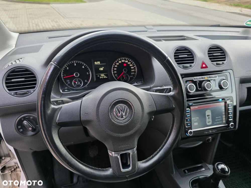 Volkswagen Caddy - 33