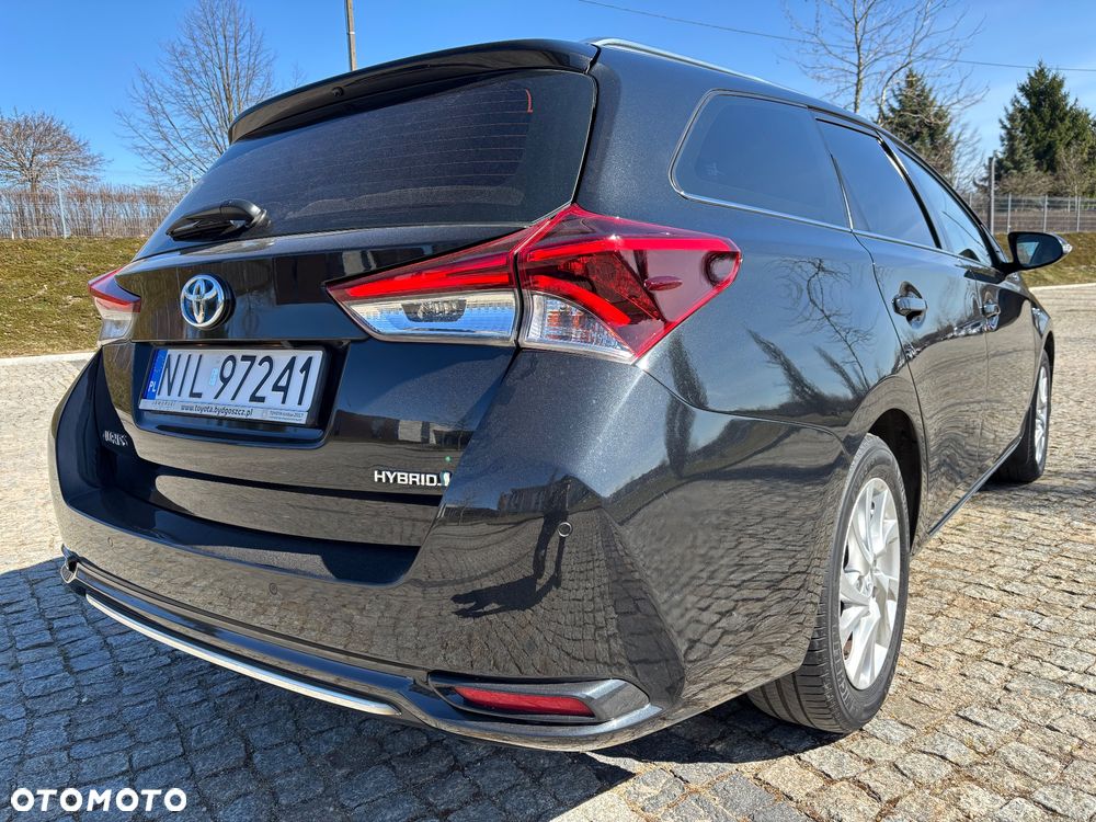 Toyota Auris Hybrid 135 Prestige - 7