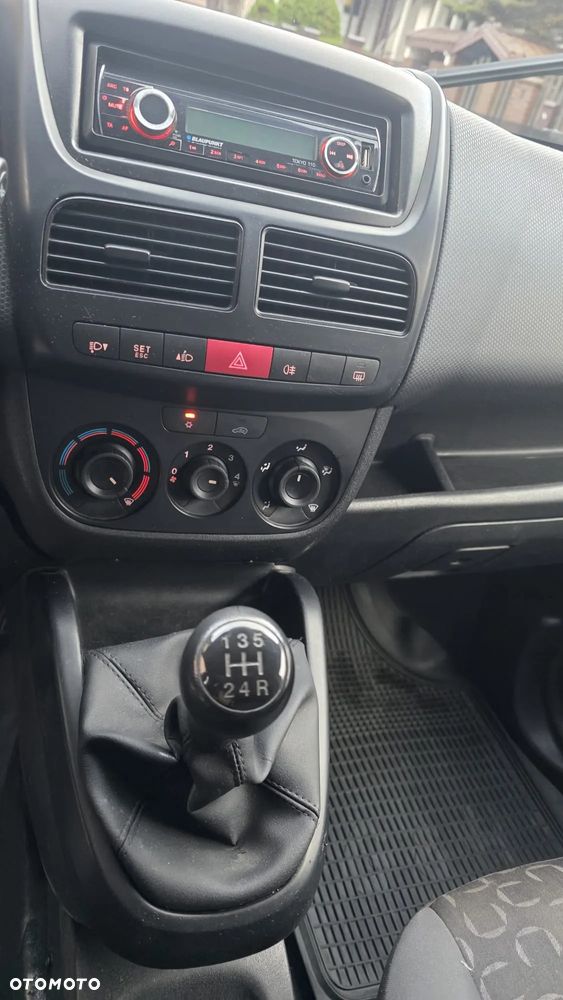 Fiat Doblo - 12