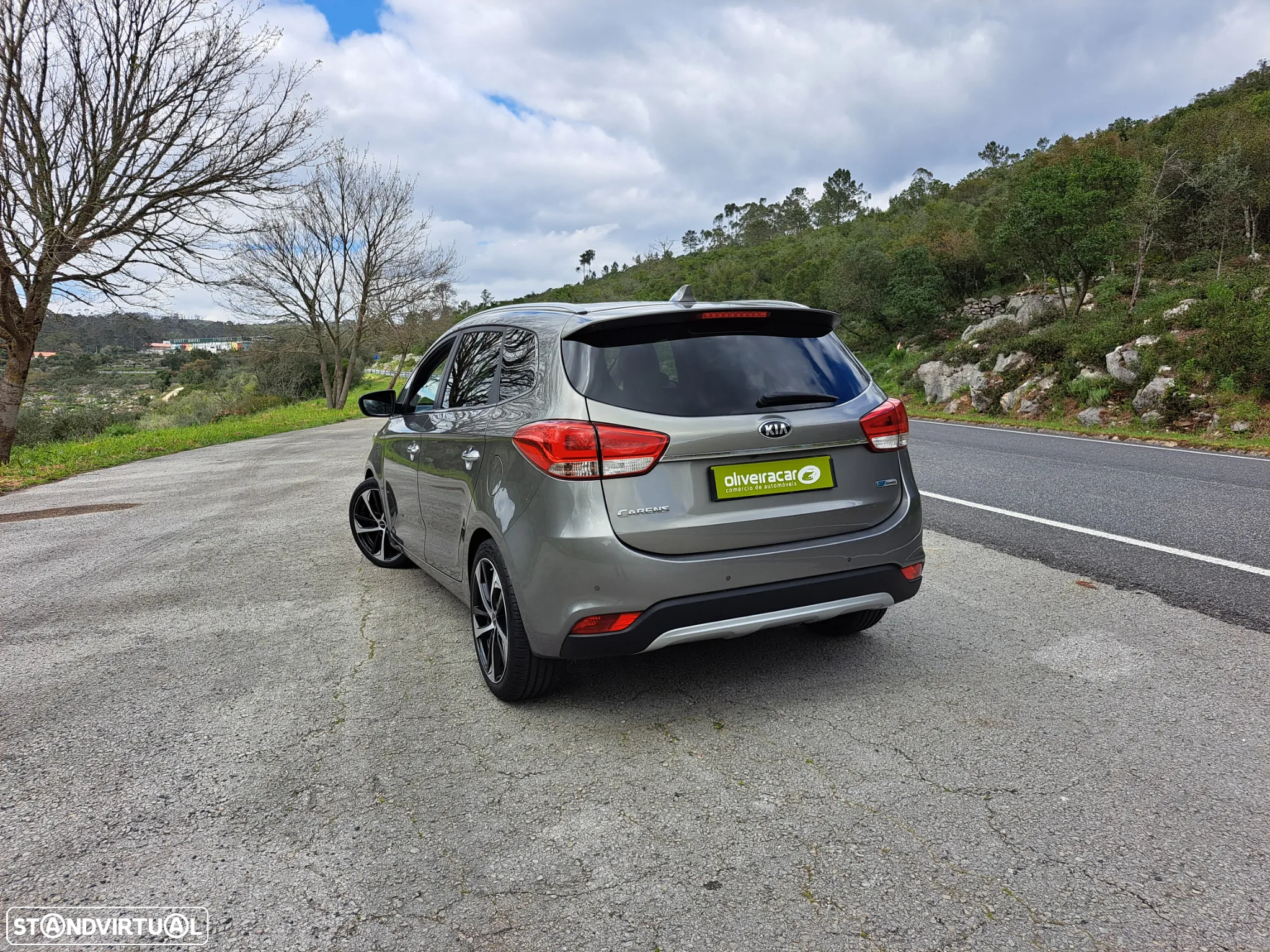 Kia Carens 1.7 CRDi ISG TX - 35