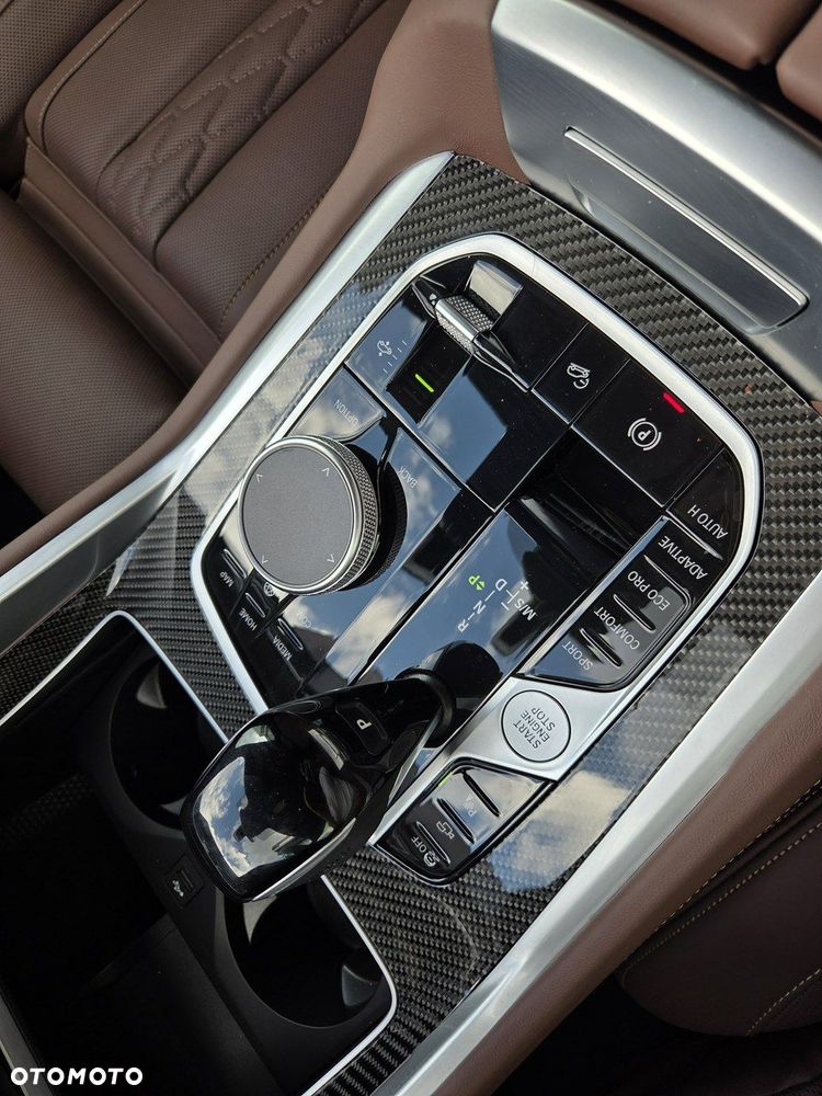 BMW X6 - 30