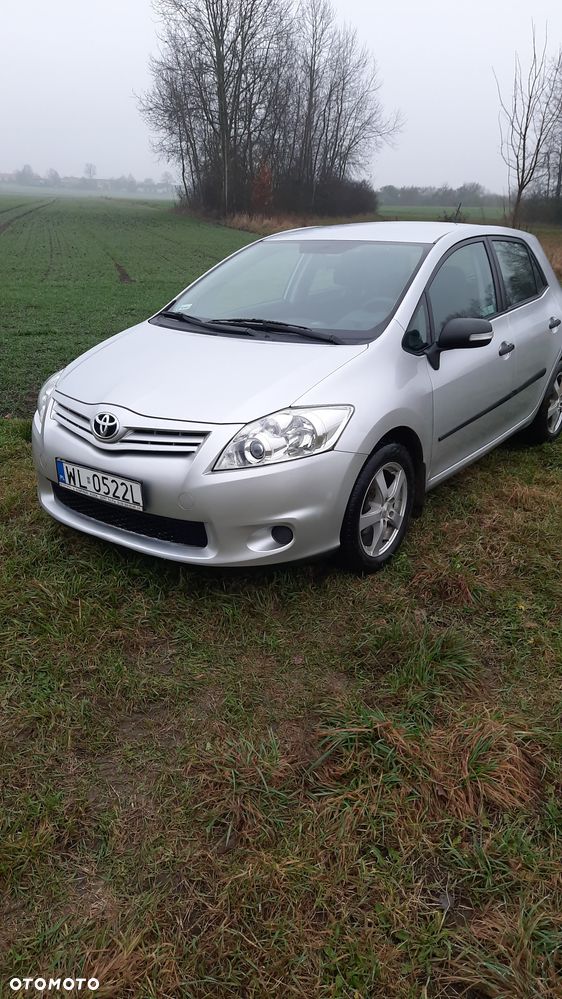 Toyota Auris 1.6 2010 - 1
