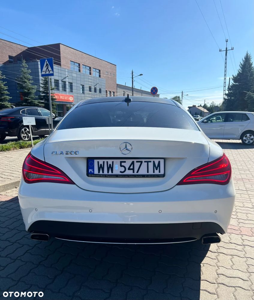 Mercedes-Benz CLA 200 7G-DCT - 14