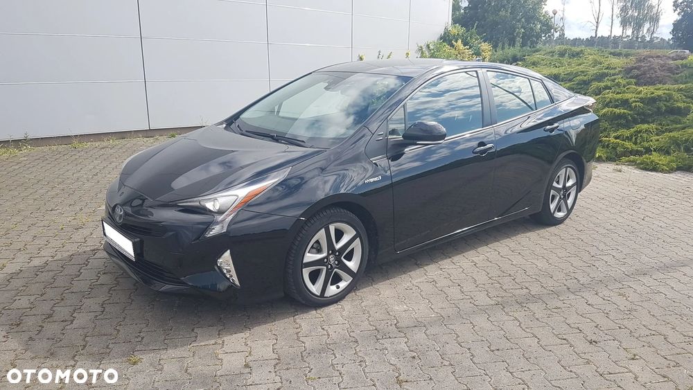 Toyota Prius Hybrid Executive - 1