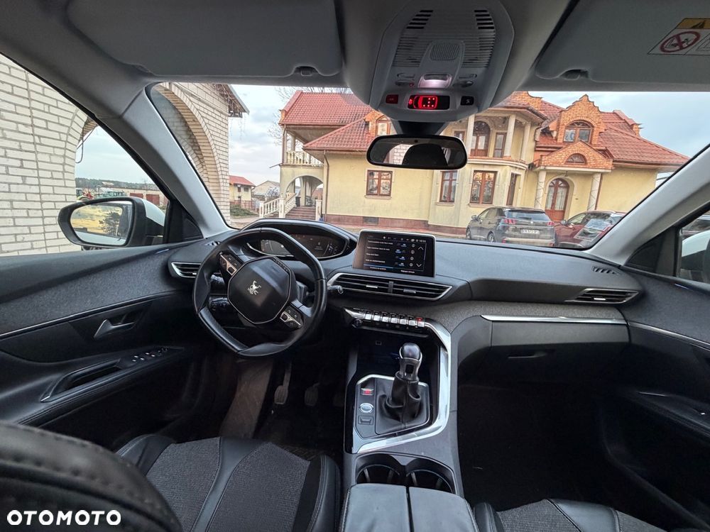 Peugeot 5008 - 18