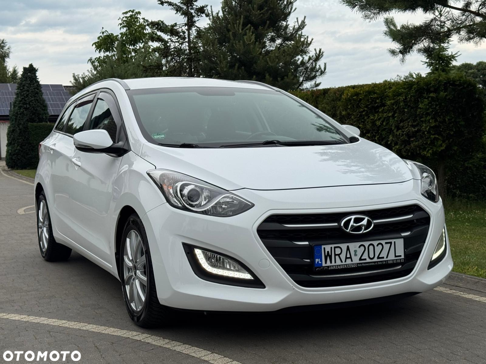 Hyundai i30 1.6 CRDI Automatik Style - 8