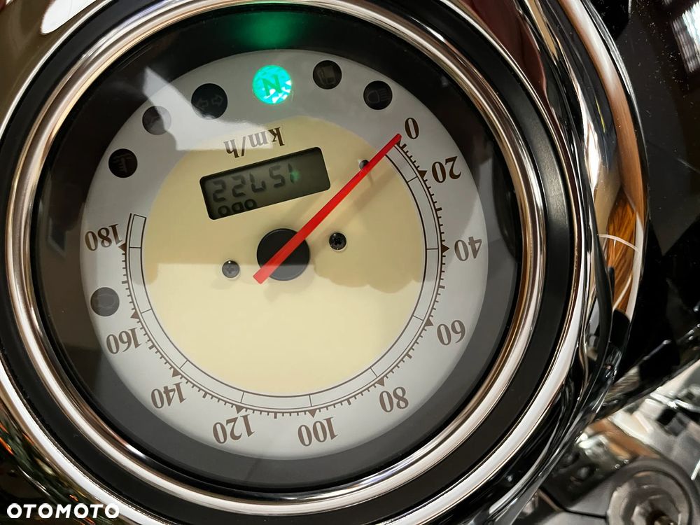 Yamaha Royal Star - 17