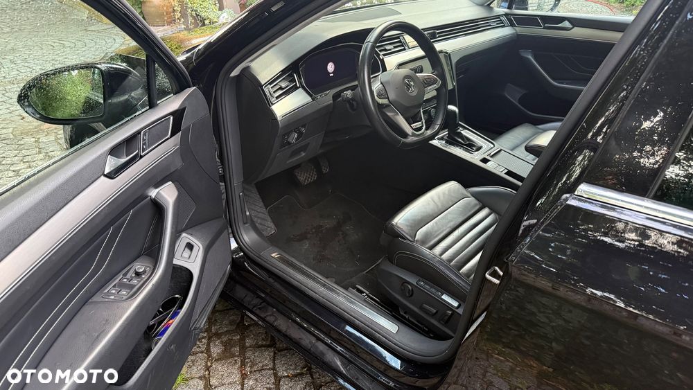 Volkswagen Passat - 5