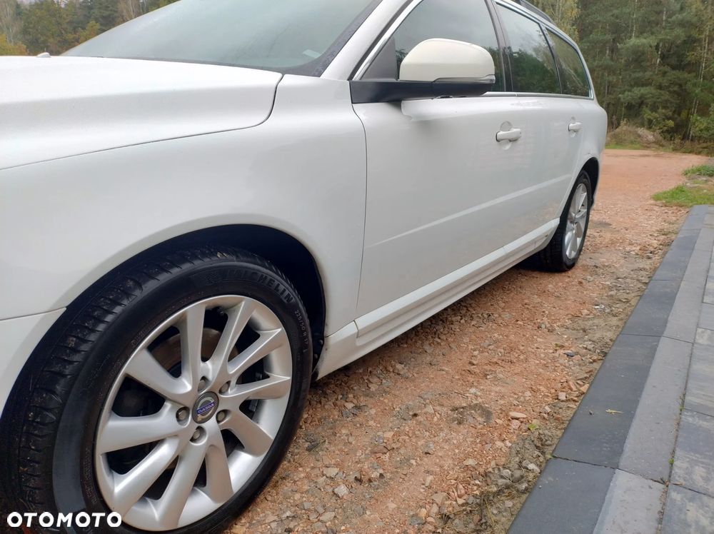 Volvo V70 D4 Momentum - 6