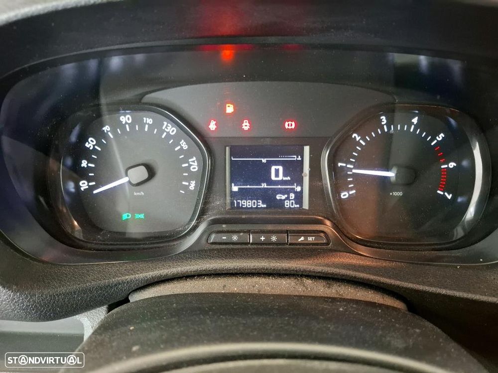 Toyota PROACE 2.0 D-4D 120CV DYNAMIC L2 (c/iva dedutível) - 10