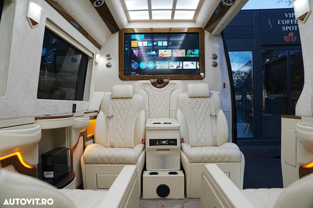 Mercedes-Benz Sprinter - 29