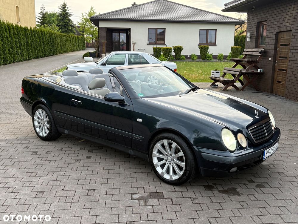 Mercedes-Benz CLK - 1