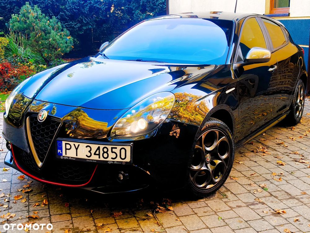 Alfa Romeo Giulietta 2018 photo 2