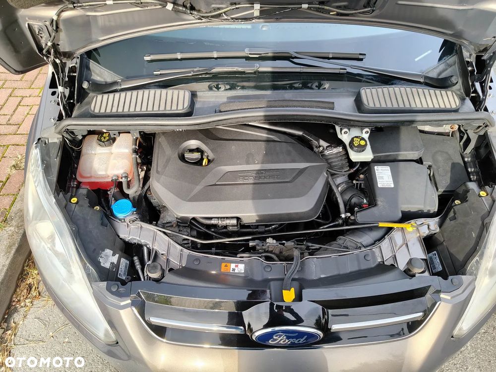 Ford Grand C-MAX Titanium - 38