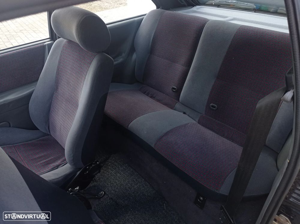 Ford Escort XR3i - 5