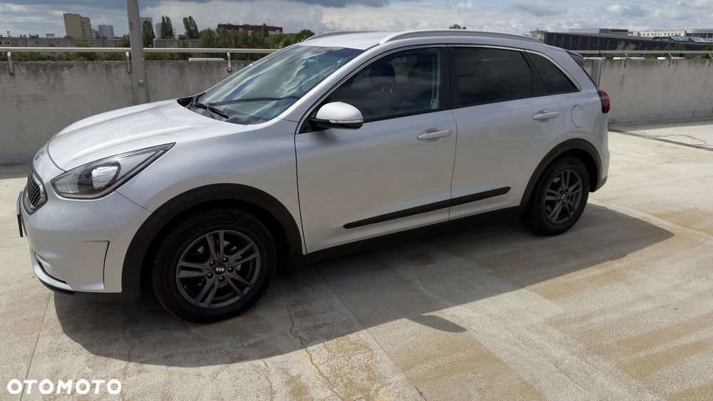 Kia Niro 1.6 GDI Hybrid XL - 17