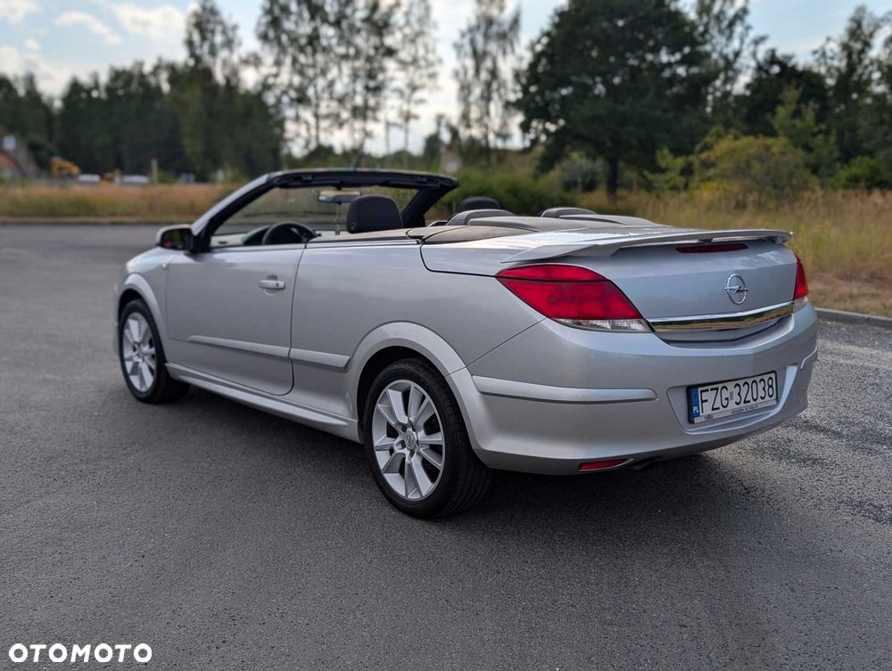 Opel Astra - 3