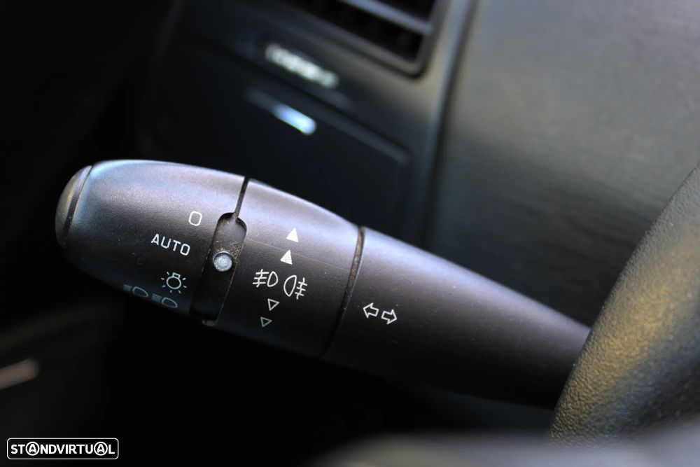 Citroën C4 2.0 HDi FAP VTS - 36