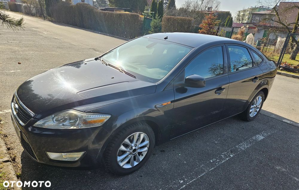 Ford Mondeo 1.8 TDCi Titanium - 1