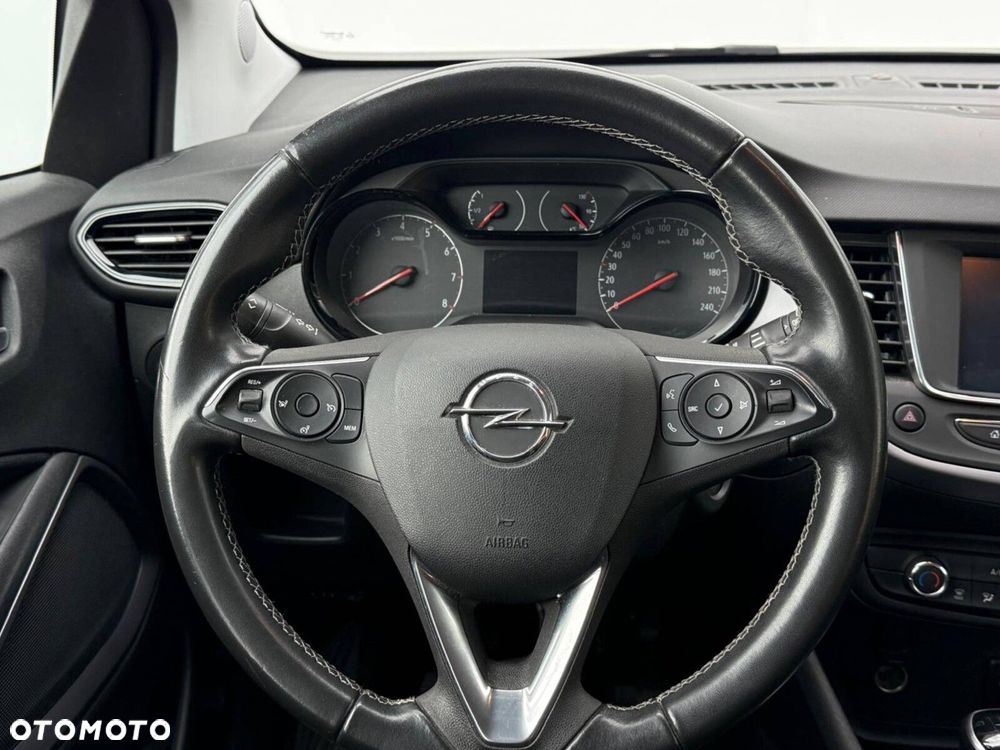 Opel Crossland X - 10