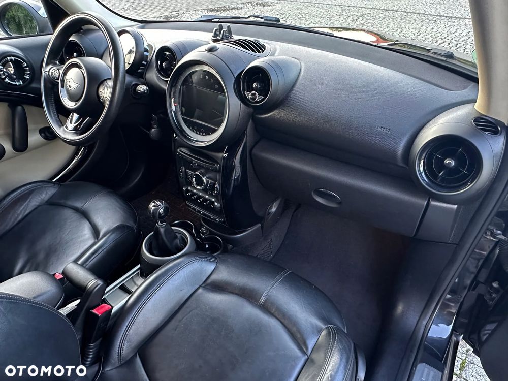 MINI Countryman Cooper SD ALL4 - 23