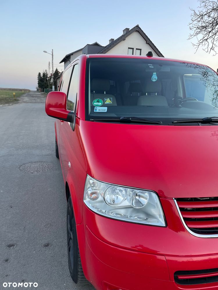 Volkswagen Caravelle - 3