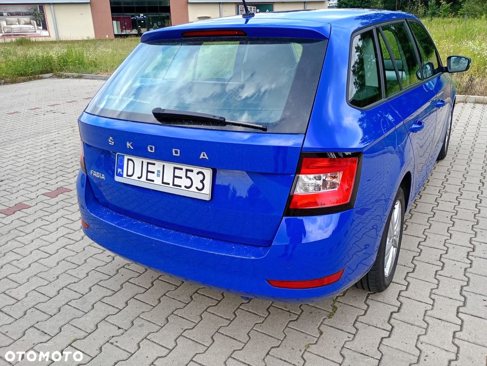 Skoda Fabia 1.0 TSI Ambition - 11