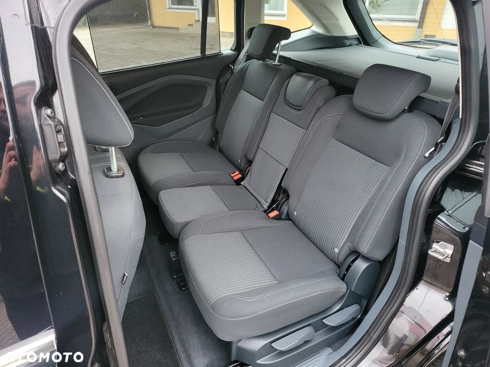 Ford Grand C-MAX 2.0 TDCi Titanium - 22