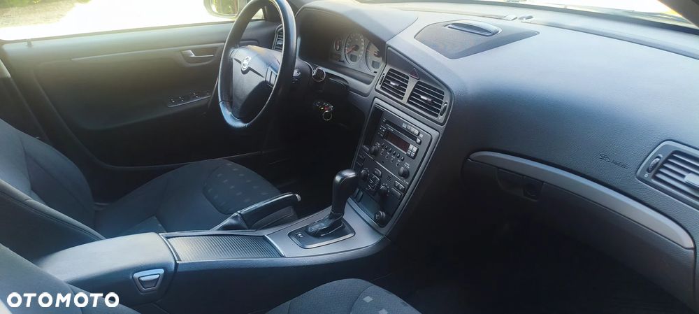Volvo S60 2.4D Automatik Kinetic - 16