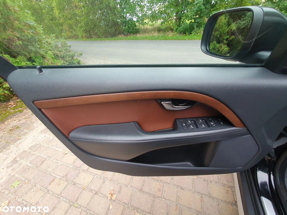 Volvo XC 70 D5 AWD Dynamic Summum - 9